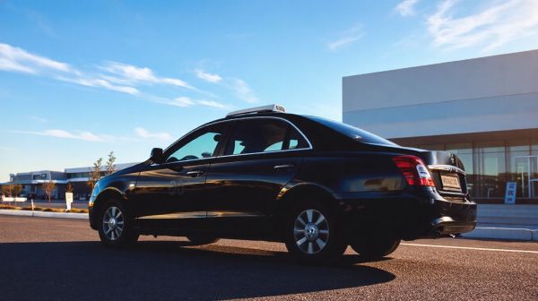 Guide pratique : choisir un taxi pour l'aéroport de Lyon